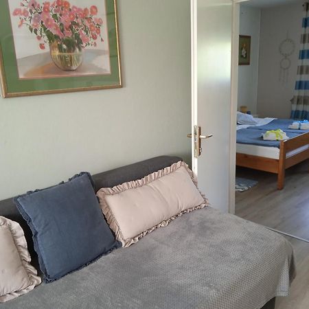 Studio Luna Appartement Karlovac Extérieur photo
