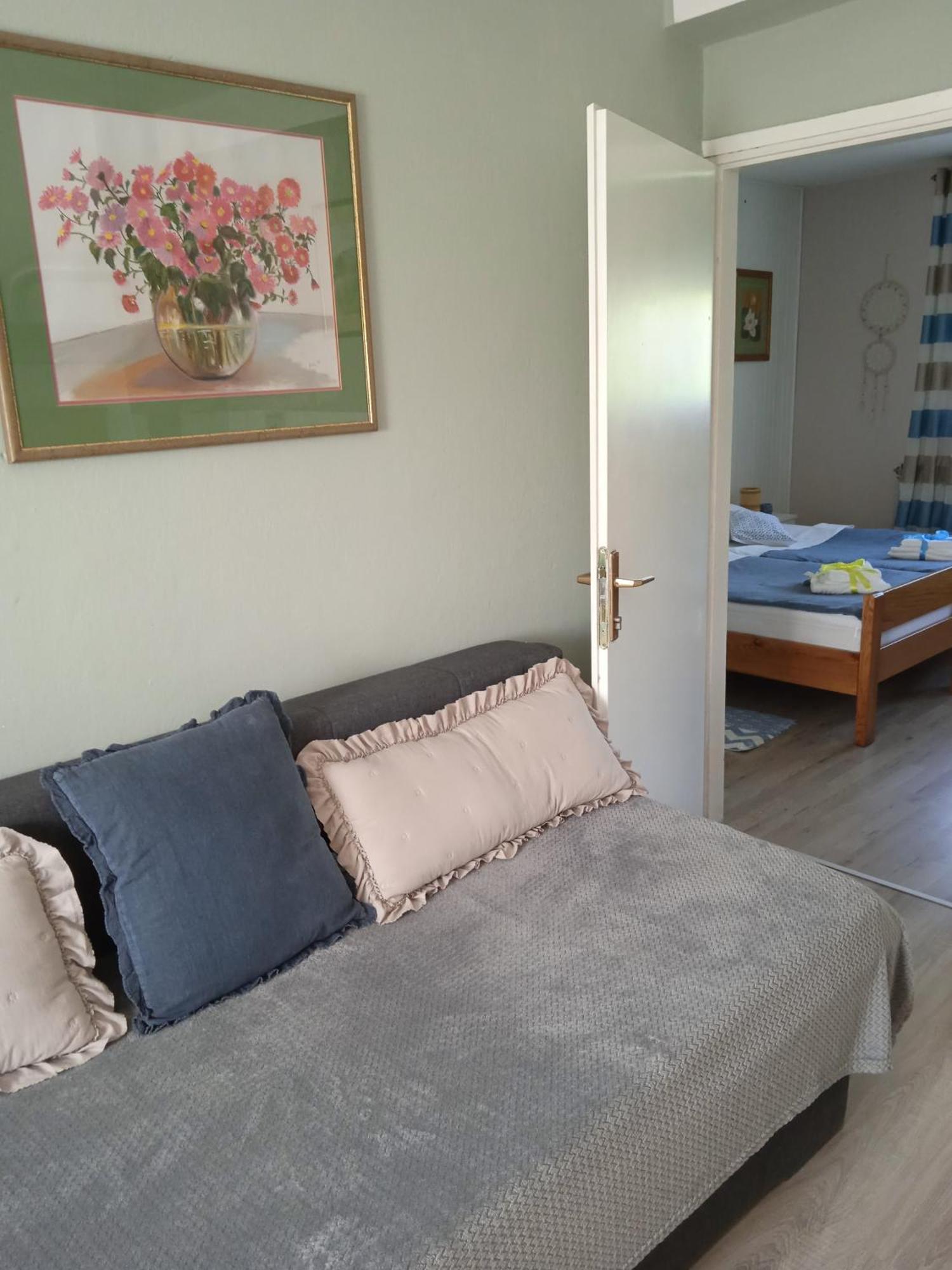 Studio Luna Appartement Karlovac Extérieur photo